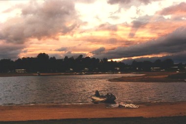 Lake sunset - photo by Grrr